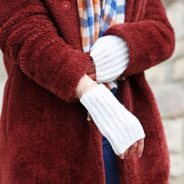 Soft Knitted Hand Warmers in Marled Cream