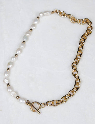 Brittany Necklace - Gold Plated/Pearl