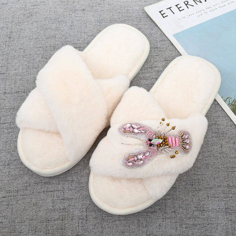 LARGE JEWELLED LOBSTER SLIPPERS IN CREAM: 40-41